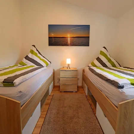 New Luxurious Bungalow, Raeuberkuhle, Koserow 펜션 코세로우